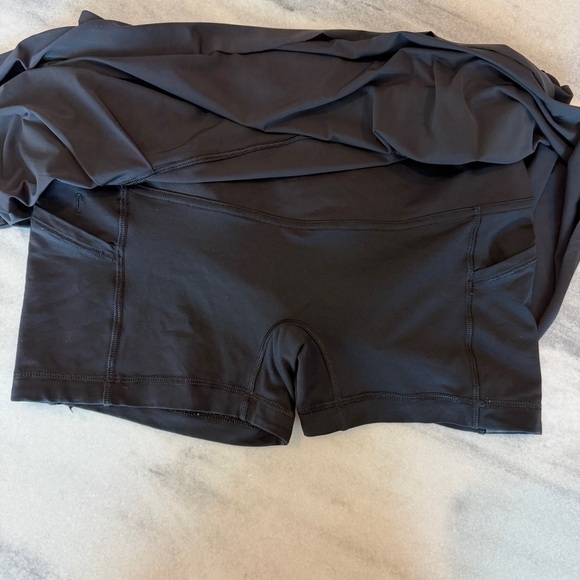 Lululemon Black Tennis Skirt Skort Size 6 Pleats - Picture 5 of 7